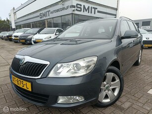 Skoda Octavia Combi 1.4 TSI Elegance Ecc/CC/PDC/Trekhaak