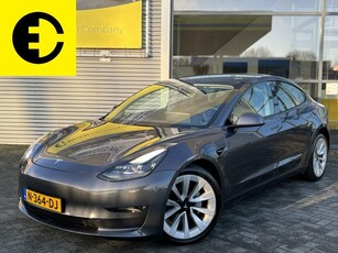 Tesla Model 3 Long Range AWD 75 kWh lage km-stand