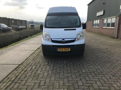 Opel VIVARO 2.0i L2H2 in zeer goede staat!