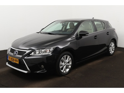 Lexus CT Benzine