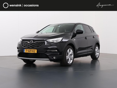 Opel Grandland Benzine