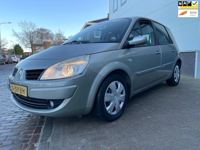 Renault Scenic Benzine