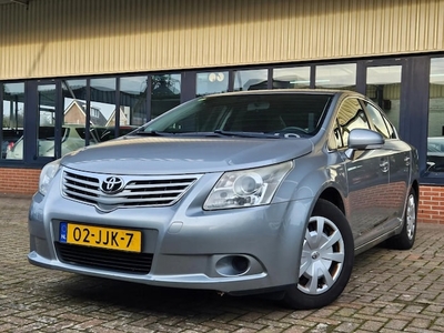 Toyota Avensis Benzine