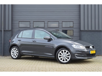 Volkswagen Golf Benzine