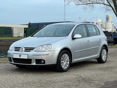 Volkswagen Golf Benzine