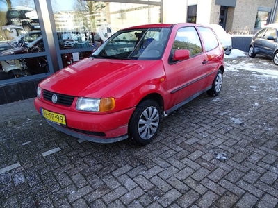 Volkswagen Polo Benzine