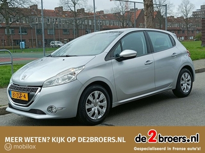 Peugeot 208 1.2 VTi Allure /Clima / Cruise /Pdc / 5Drs