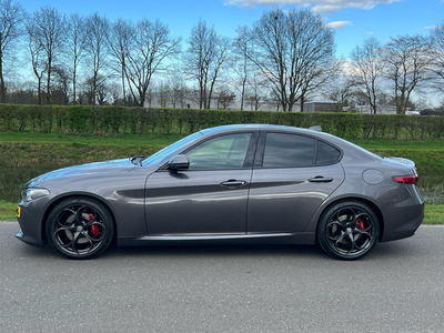 Alfa Romeo Giulia 2.0T Q2 Veloce, 19 inch, Performance!!