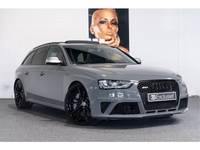 Audi RS4 Avant 4.2 FSI Quattro Volledig dealer onderhouden!