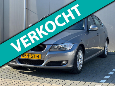 BMW 3-serie 318i Business Line * Automaat * Navigatie * Trekhaak * 17 inch