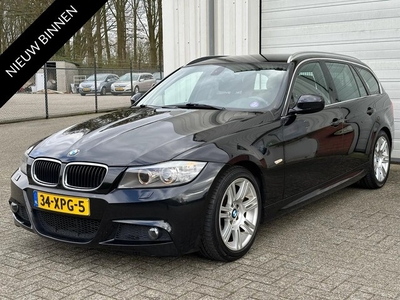 BMW 3 Serie Touring 318 i M Sport Edition, Fabrieks af