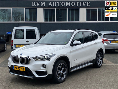 BMW X1 XDrive20i High Executive 2E PAASDAG GEOPEND | ORG. NL. NAP KM. |PANO | LEDER | CAMERA