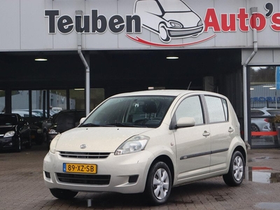 Daihatsu Sirion 2 1.3-16V Prestige Airco, Radio cd speler, Elektrische ramen, Zie foto's website!