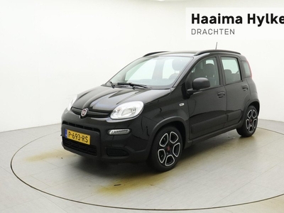 Fiat Panda 1.0 Hybrid City Life | Navigatie via Apple Carplay | Dakrails | Airco | Hoge instap