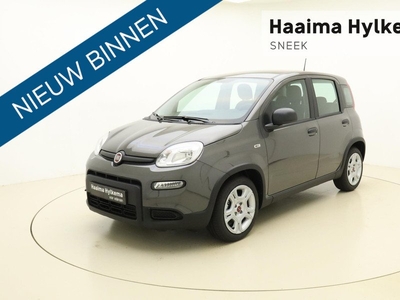 Fiat Panda 1.0 Hybrid | Nieuwe auto | Airco | Bluetooth | 5-zits | Parkeersensoren achter | Metallic lak | Elektrische ramen voor | Elektrisch verstelbare spiegels