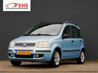 Fiat Panda 1.2 Emotion PANO/SCHUIFDAK! CLIMA! LM VELGEN! TREKHAAK!