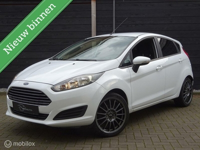 Ford Fiesta 1.0 Style 80 PK / 17