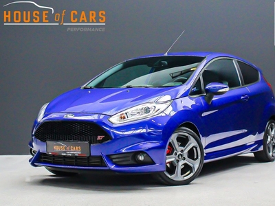 Ford Fiesta 1.6 182pk ST-2 |cruisecontrol|LED voor en echter|Bluetooth|parkeersensoren achter|