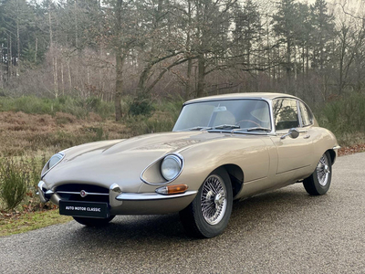 Jaguar E-Type Series 1.5 1968 | Opalescent Golden Sand