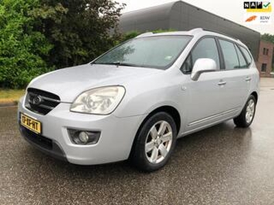 KIA CARENS 2.0 CVVT X-ecutive Cruise*Airco*10-08-2024 APK*NAP*Trekhaak*LM velgen*Parksensoren*