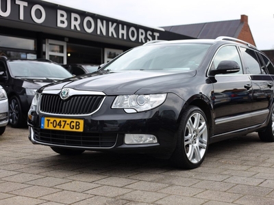 Škoda Superb Combi 1.8 TSI ELEGANCE BUSINESS AUTOMAAT