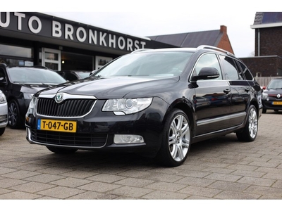 Škoda Superb Combi 1.8 TSI ELEGANCE BUSINESS AUTOMAAT