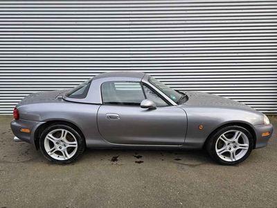 Mazda MX-5 1.8 Cabrio