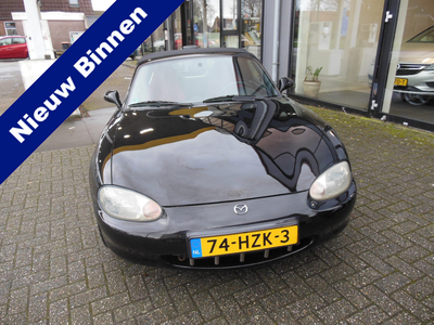 MAZDA MX-5 1.8i Staat in De Krim