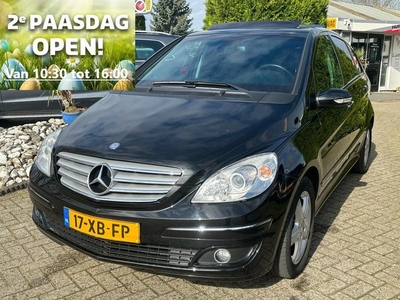 Mercedes-Benz B-Klasse B200 Benzine 5-Deurs Zwart Panodak