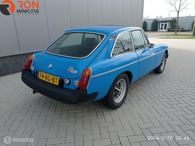 MG B 1.8 GT (in(ruil) auto/motor? brommobiel bespreekbaar)