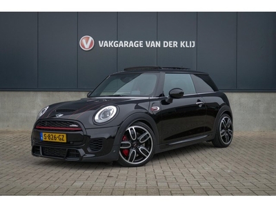 Mini Mini 2.0 John Cooper Works Chili JCW Panorama