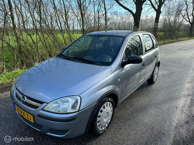 Opel Corsa 1.2-16V Essentia 5 deurs Apk 05-03-2025