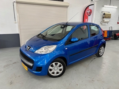 Peugeot 107 1.0-12V SUBLIME, AIRCO, ALL SEASON, AUX, Trekhaak, APK 2025