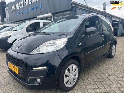 Peugeot 107 1.0 Active 5 drs Airco APK 28-2-2025