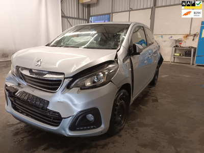 Peugeot 108 1.0 e-VTi Active - Front Schade - Start Niet