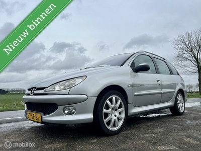 Peugeot 206 SW 1.6-16V Quiksilver, BJ 2005, Airco, Nwe APK