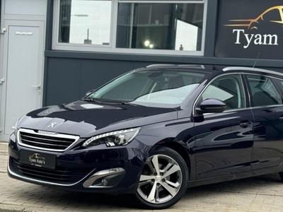 Peugeot 308 1.2 PURETECH ALLURE