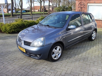 Renault Clio 1.2-16V CAMPUS