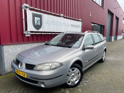 Renault Laguna Grand Tour 2.0-16V Business // Navi // Clima // Pano.dak // Cruise control // Trekhaak