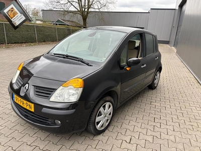 Renault Modus 1.6-16V Dynamique Luxe (bj 2004)