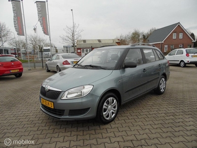 Skoda Fabia Combi 1.2 TSI AIRCO ELL PAK TRH INCL NW APK