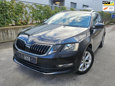 Skoda Octavia Combi 1.0 TSI Greentech Ambition Business CLIMA CARPLAY