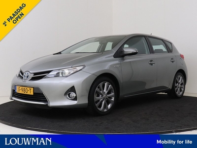 Toyota Auris 1.8 Hybrid Dynamic Limited I Navigatie I Climate Control I Cruise Control I Camera I 2e Eigenaar I Volledig LOUWMAN Onderhouden I