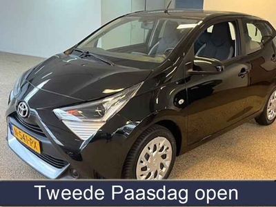 Toyota Aygo 1.0 VVT-i X-PLAY AIRCO CARPLAY NAVIGATIE GARANTIE TOT 2032*