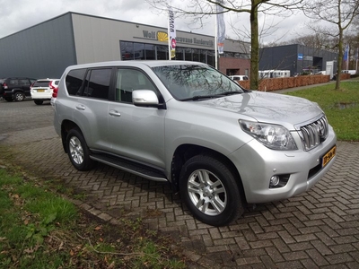 Toyota Land Cruiser 150 7 persoons uitvoering 3.0 D-4D-F Executive