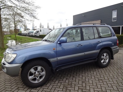 Toyota Land Cruiser 4.2 TDI VX (bj 2005, automaat)