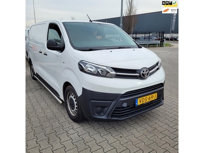 Toyota PROACE Worker 1.5 D-4D Moter Schade GERESERVEERD