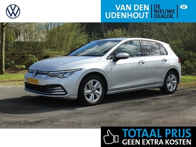 Volkswagen Golf 1.0 eTSI 110pk DSG Life Business / Navigatie / Camera / Stoel/Stuurverwarming