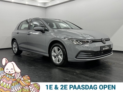 Volkswagen Golf 1.0 eTSI Life Apple carplay, Parkeer sensoren, Virtual desk, 4 jaar garantie