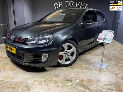 Volkswagen Golf 2.0 GTI